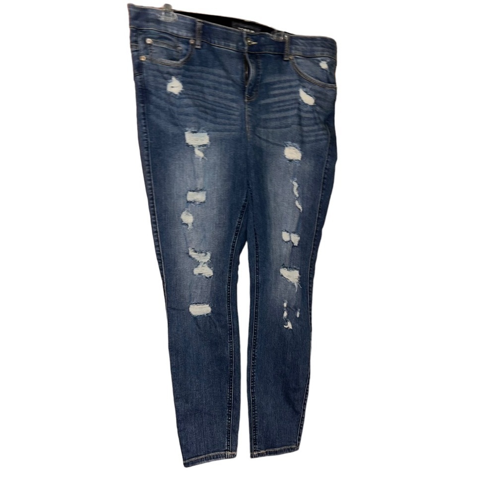Torrid bombshell skinny destructed jeans plus size 20 distressed stretch